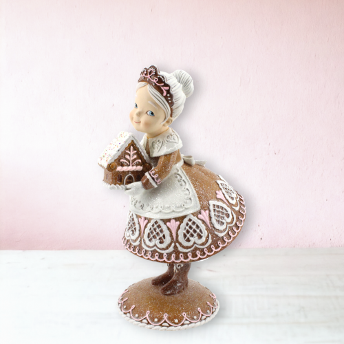 Gingerbread Mrs Claus w/Dessert