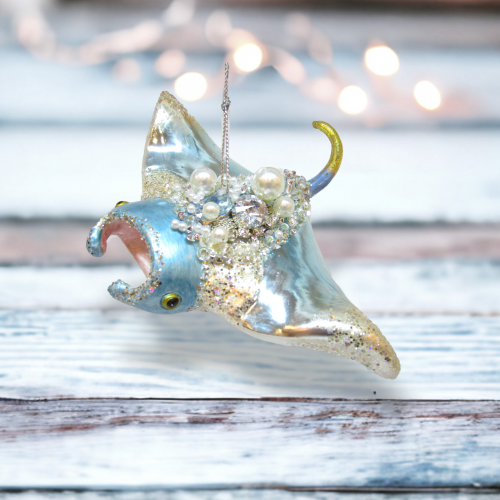 Jeweled Pastel Manta Ray Orn