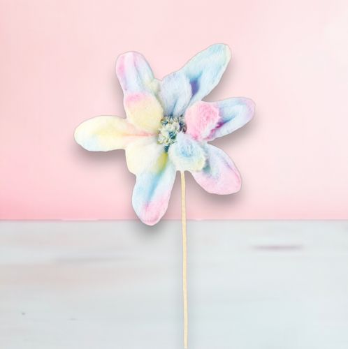 15in Wide Rainbow Flower Stem Min/4