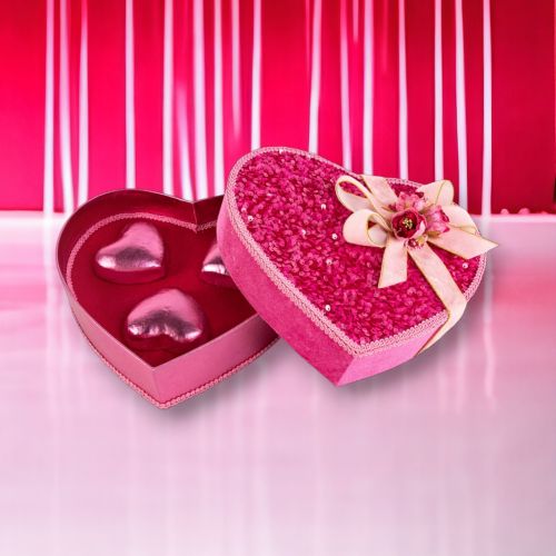 9in Pink Valentine Heart w/Candy Min/2