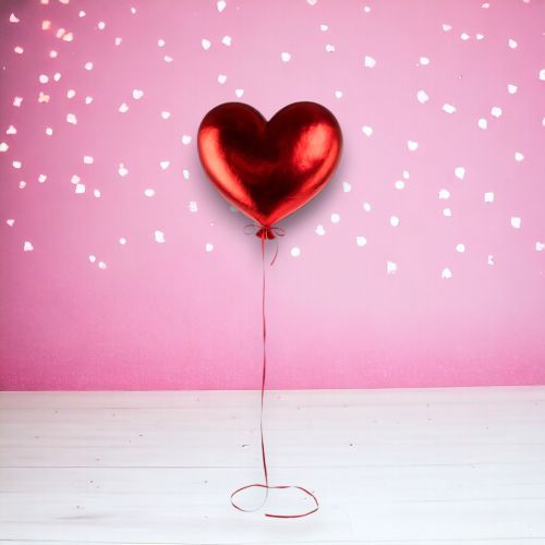 14in Red Hanging Heart Balloon - NEW 2026 - In Stock DEC 2025