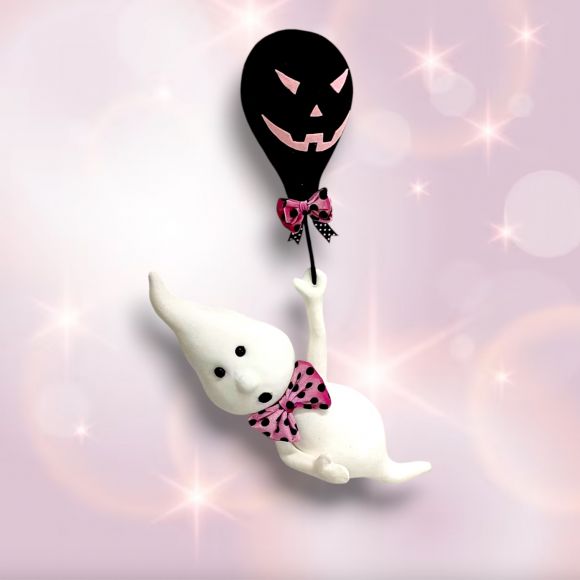 29in White Hanging Ghost Min/2