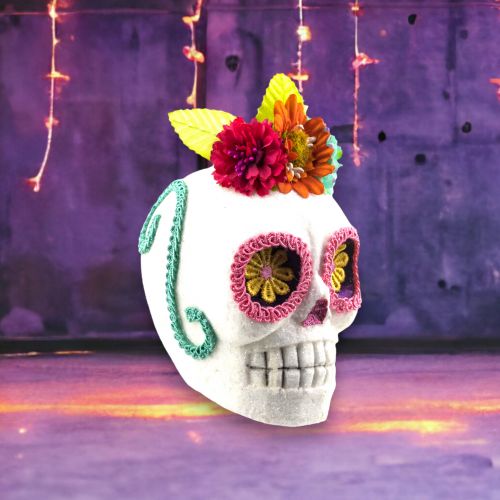 5.5in Skeleton w/Red Flower Orn