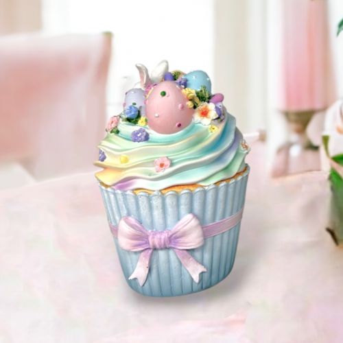 Easter Egg Cupcake