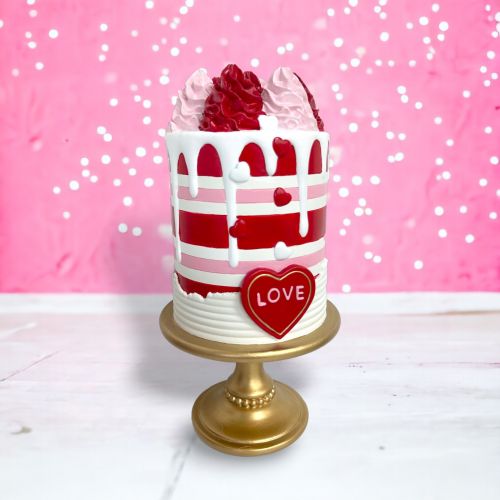 12.5in Valentine Cake on Gold Stand