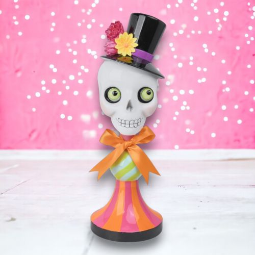 14.5in Quirky Skull Pedestal Min/2