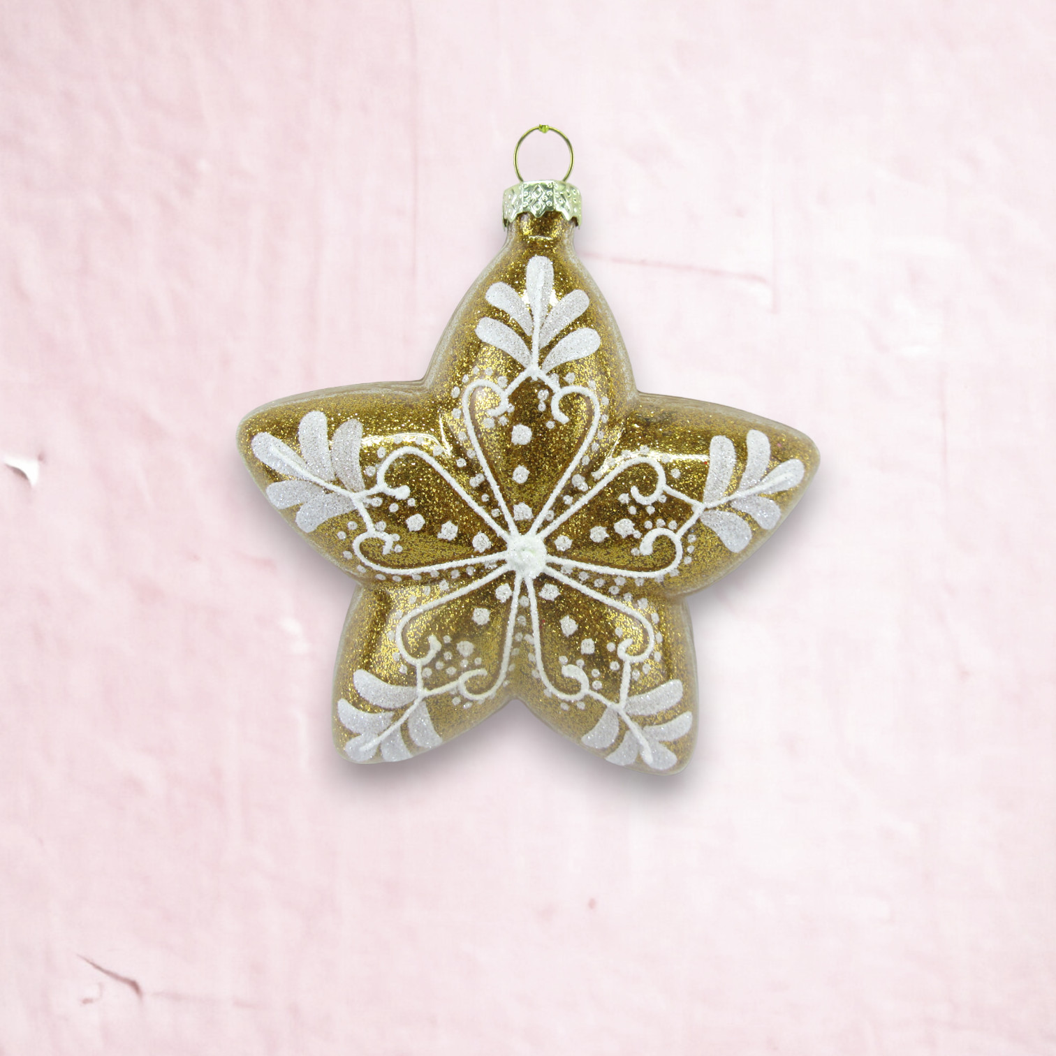 DecemberDiamonds Gingerbread Star Orn NEW 2024   79 79123 PhotoRoom 